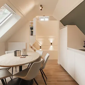 Highest Five By Romy&travis Apartment
